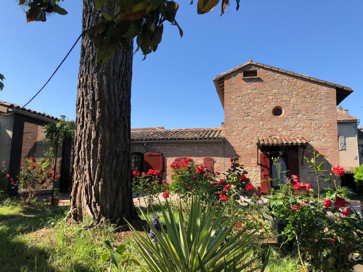 B&B Du Couvent, Chambre Aux Paons Giroussens Exterior foto